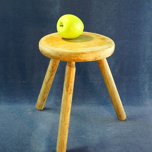 Antique Elm Milking Stool - Rustic Stool Wooden Stool Primitive Step Stool Wood Stool Small Old Stool Rustic Decor Stool Farmhouse
