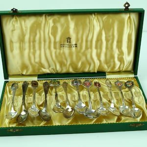 1932 Cg Hallberg Silver and Enamel Tea Coffee Spoons, 12 Pieces with Swedish City Sombols