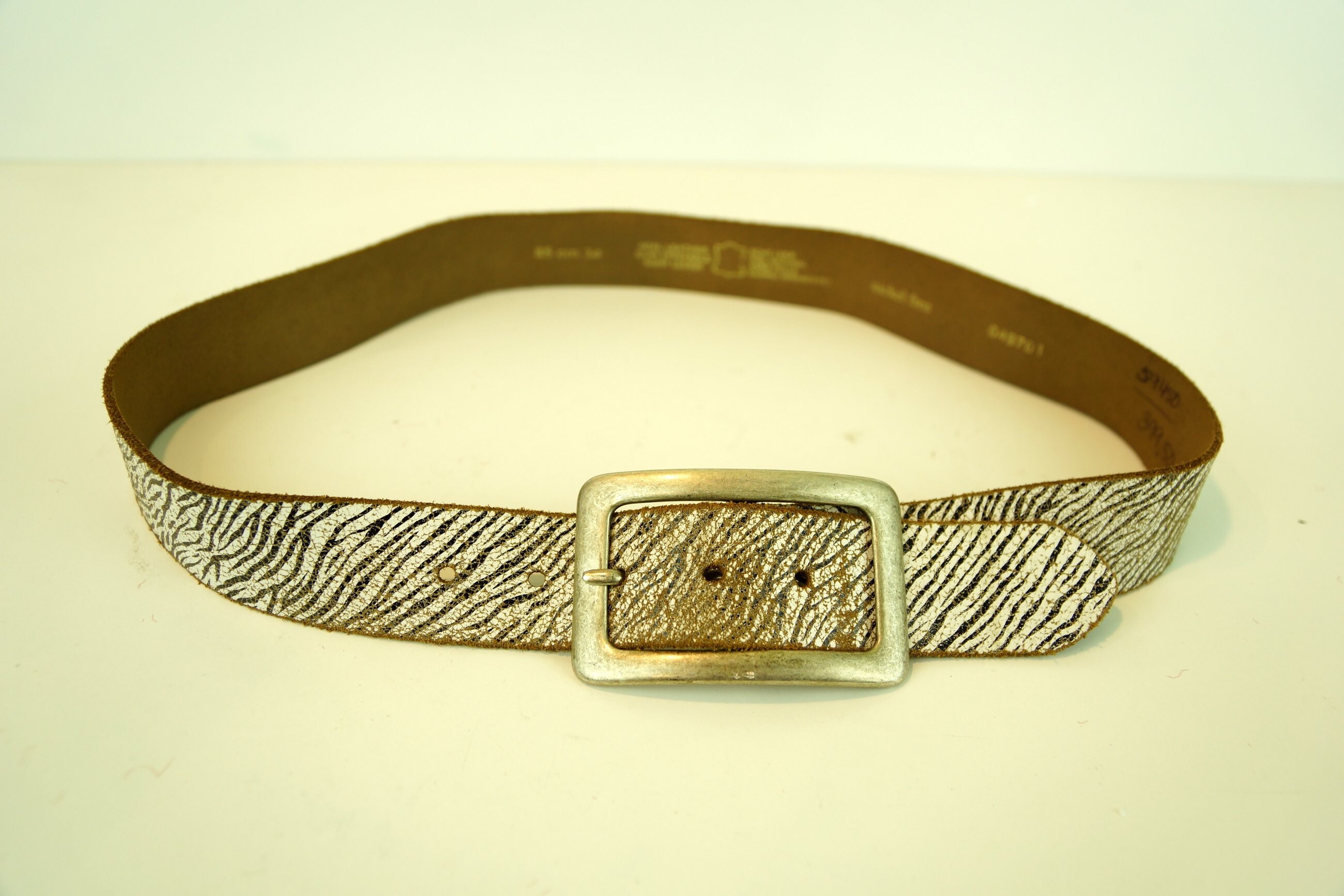 Boucle De Ceinture Vintage Zèbre Martelée - Artisanale Et Unique - Taille 32