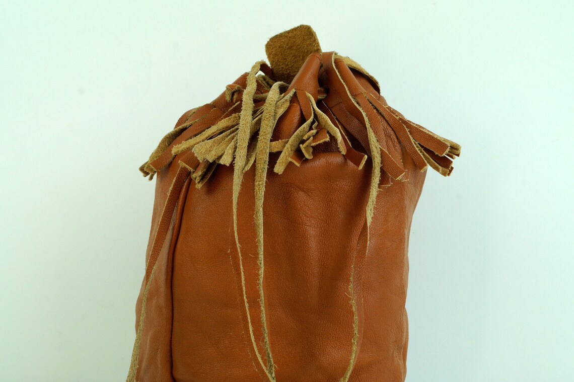 Vintage Genuine Leather Bucket Bag: Handmade Shoulder Bag, foto 4 di 5