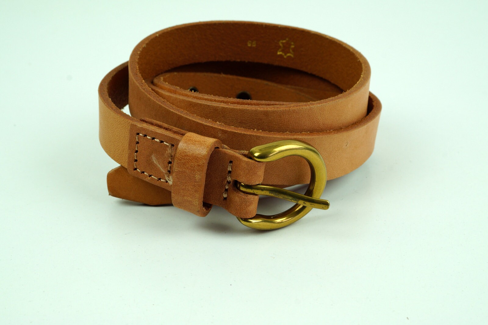 Boho leather belt no buckle closure system cognac Leather Belt Strap - Men main image 4