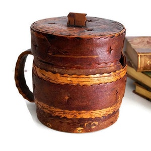 Vintage Wooden Canteen holder Wood Decanter Birch bark canteen Wood bottle holder Wine Vessel Wooden container wooden box birch bark souveni