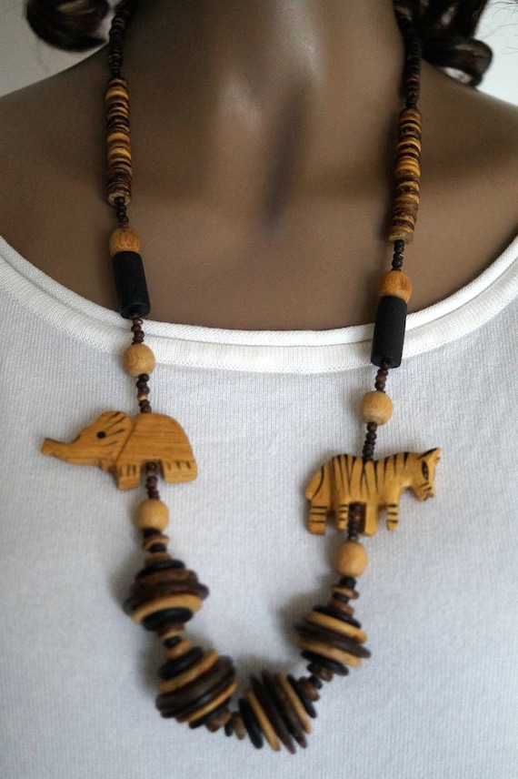 Vintage handmade wood beads necklace with wooden … - image 3