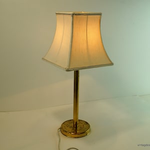 Vintage Brass Table Lamp, Antique Brass Lamp, Desk Lamp, Reading lamp, Piano lamp, Night stand lamp, Romantic light. Decorative lamp