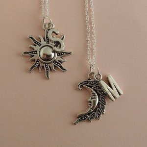 Set of 2 Best Friends sun and moon necklaces