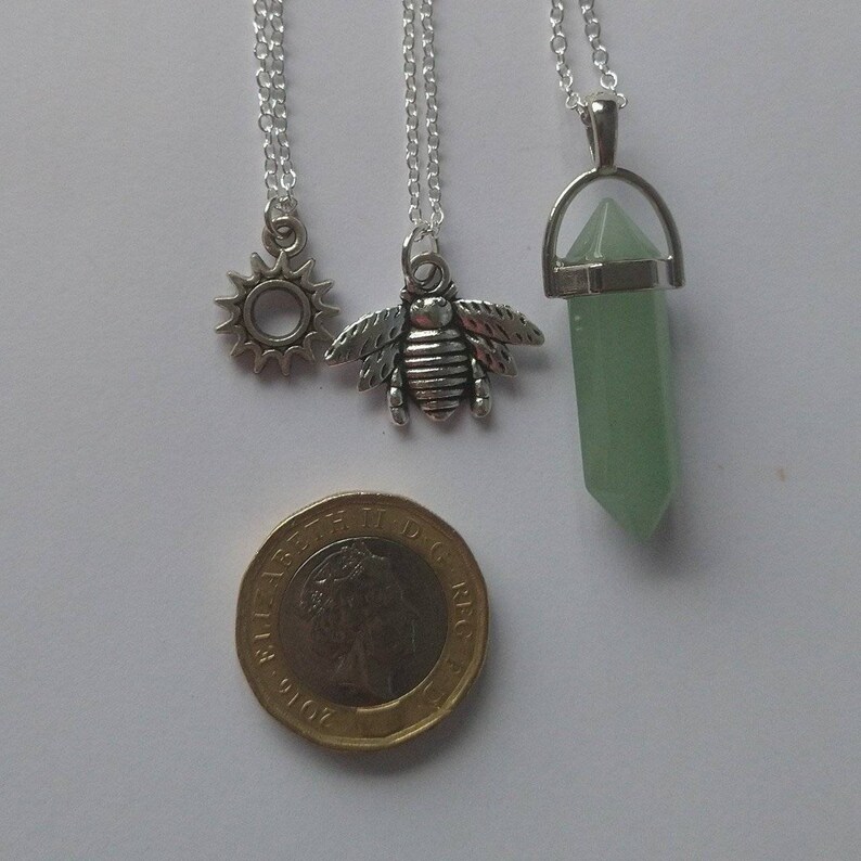 Set of 3 necklaces bumblebee and Green Aventurine incl sun