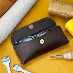 Slim Genuine Leather Glasses Case for Sunglasses and Eyeglasses, Glasses Case for Men and Women