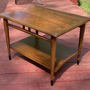 Vintage Mid Century Lane Acclaim Dovetailed Walnut End Table 1960s 900-05