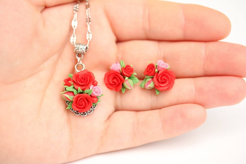 Indian Red Roses Set Statement Necklace Pendant Earrings - Etsy