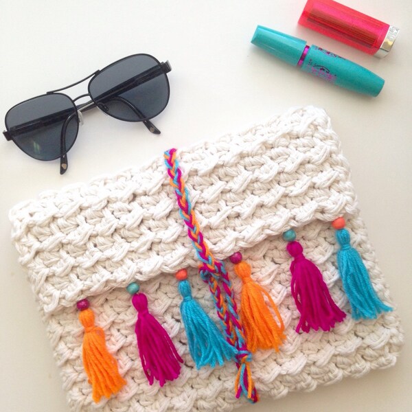 Summer clutch, Tassel clutch bag, Beaded boho clutch, Beach clutch, Colorful clutch bag, Crochet clutch bag, Small clutch