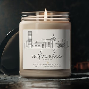Milwaukee Skyline Scented Soy Candle, Vegan Soy Wax Candle, Milwaukee Souvenir, Wisconsin Gift, Milwaukee Gift, Wisconsin Souvenir