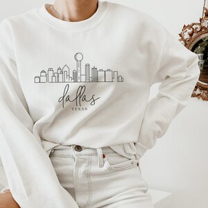 Dallas Sweatshirt, Dallas Skyline Texas Sweatshirt, Texas Gifts, Dallas Shirt, Dallas Gift Souvenir, Dallas Texas Soft Crewneck