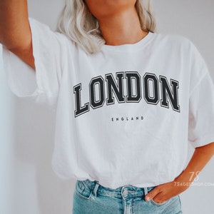 London Shirt, England Shirt, Oversized Aesthetic Tee, London Gift, England Souvenir, Soft Crewneck Tee
