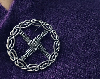 St Brigid's Cross Pin/Pendant (Jpew6080)Celtic Scroll Work Cross Brooch, St. Brigid's Cross Cross Sweater Pin