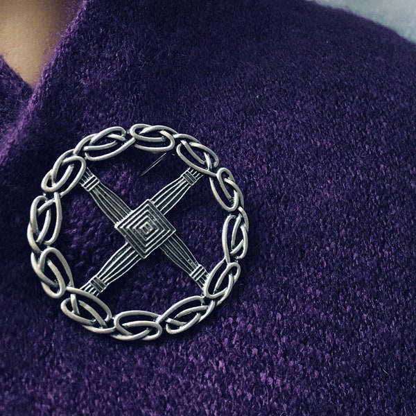 St Brigid's Cross Pin/Pendant (Jpew6080)Celtic Scroll Work Cross Brooch, St. Brigid's Cross Cross Sweater Pin