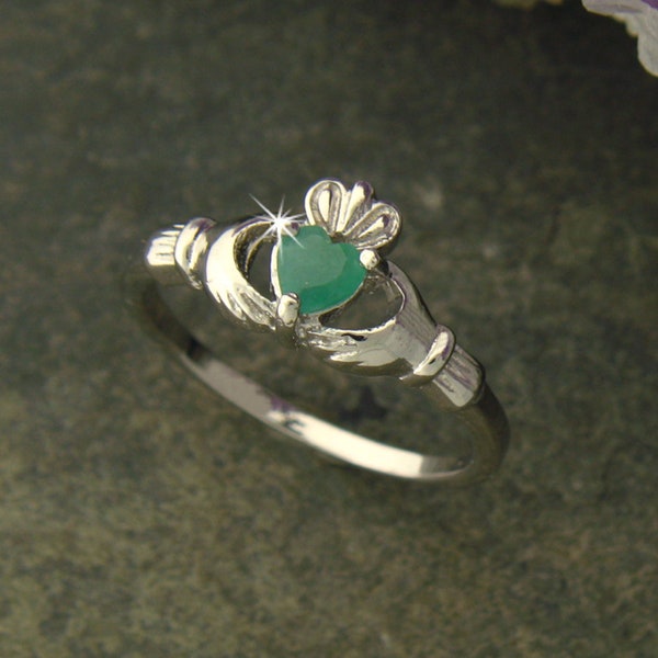 Dainty EMERALD Sterling Silver Claddagh Ring  BQ1015 , Irish Jewelry, Celtic Jewelry, Sterling Silver Claddagh Ring