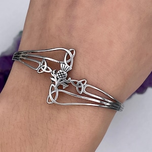 Manchette moderne « Take Me Home » Thistle & Trinity, (s382), bracelet en acier inoxydable, bijoux celtiques Thistle