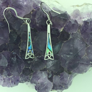 Boucles d'oreilles en acier inoxydable ormeau de mer d'Irlande, boucle d'oreille irlandaise Trinity s66, boucles d'oreilles celtiques, boucle d'oreille trinité irlandaise en abalone, bijoux irlandais S66