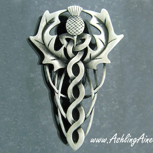 KILT PIN, Scottish Thistle  Kilt Pin, Celtic Knotwork Kilt Pin, SCOTTISH Men&#39;s Kilt Pin (#JPEW5966)