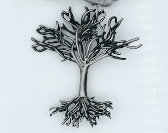 Large Family Tree/Tree of Life KILT Pin Brooch, 7017, Celtic Tree Brooch/Kilt Pin, Family Tree with Roots, Eternity Tree with Roots, Kilt