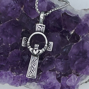 Celtic High Cross/claddagh Necklace, s73B Men&#39;s Celtic Cross, Irish Cross, Ireland