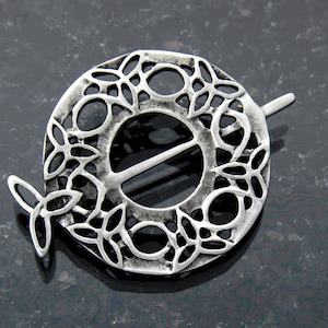 Celtic Trinity Tara Brooch/Scarf/Shawl/SASH Pin, rpew38, Irish pin, Scottish pin, Celtic triquetra (Rpew38)