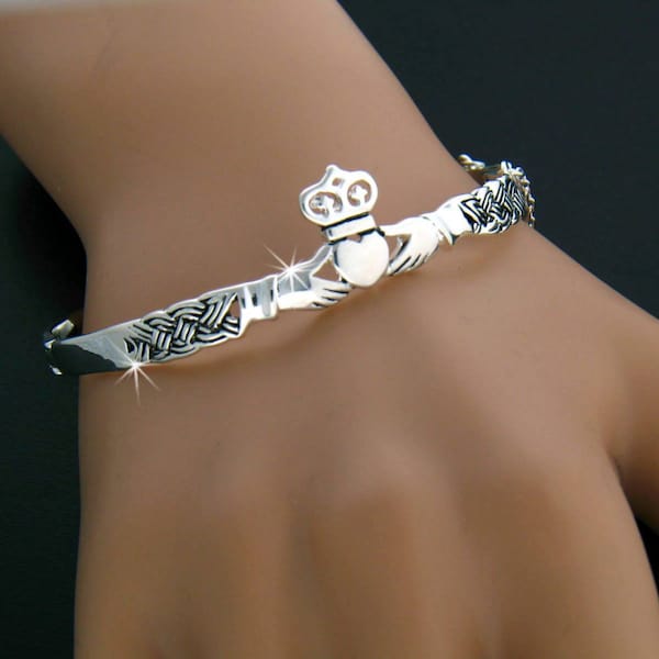 Claddagh Bangle Bracelet, 5571, Irish Claddaugh bracelet, Celtic bangle, Irish Jewelry, Celtic Jewelry, Claddagh Jewelry, Bangle(5571)