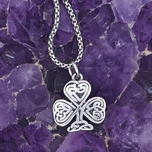 Celtic Knot Shamrock Necklaces HM136 Irish Pendant image 1