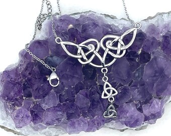 Trinity Love-knot Celtic Knot Necklace  on 18" Chain (#HM152)