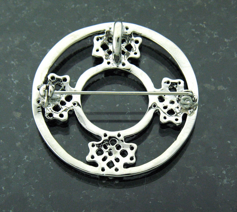 #JPEW5874 Pewter Celtic Love Knot PinPendant