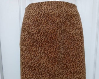 Lew Magram Collection Leopard print Ultrasuede skirt SZ 10