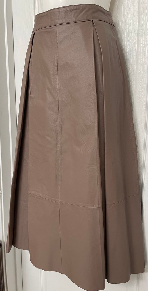 ASOS Beige Pleaded Leather Skirt SZ 12