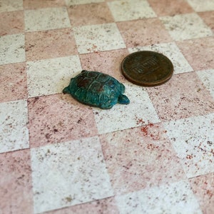 Miniature doll house 1 inch 12 scale pet turtle tortoise garden reptile mini animal vivarium terrarium metal patina prop mini shabby tiny