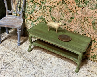 Muebles en miniatura para casa de muñecas Bespaq mesa de centro sofá sala de estar salón francés vintage antiguo madera mini 1 pulgada 12 cajones shabby chic desconchado