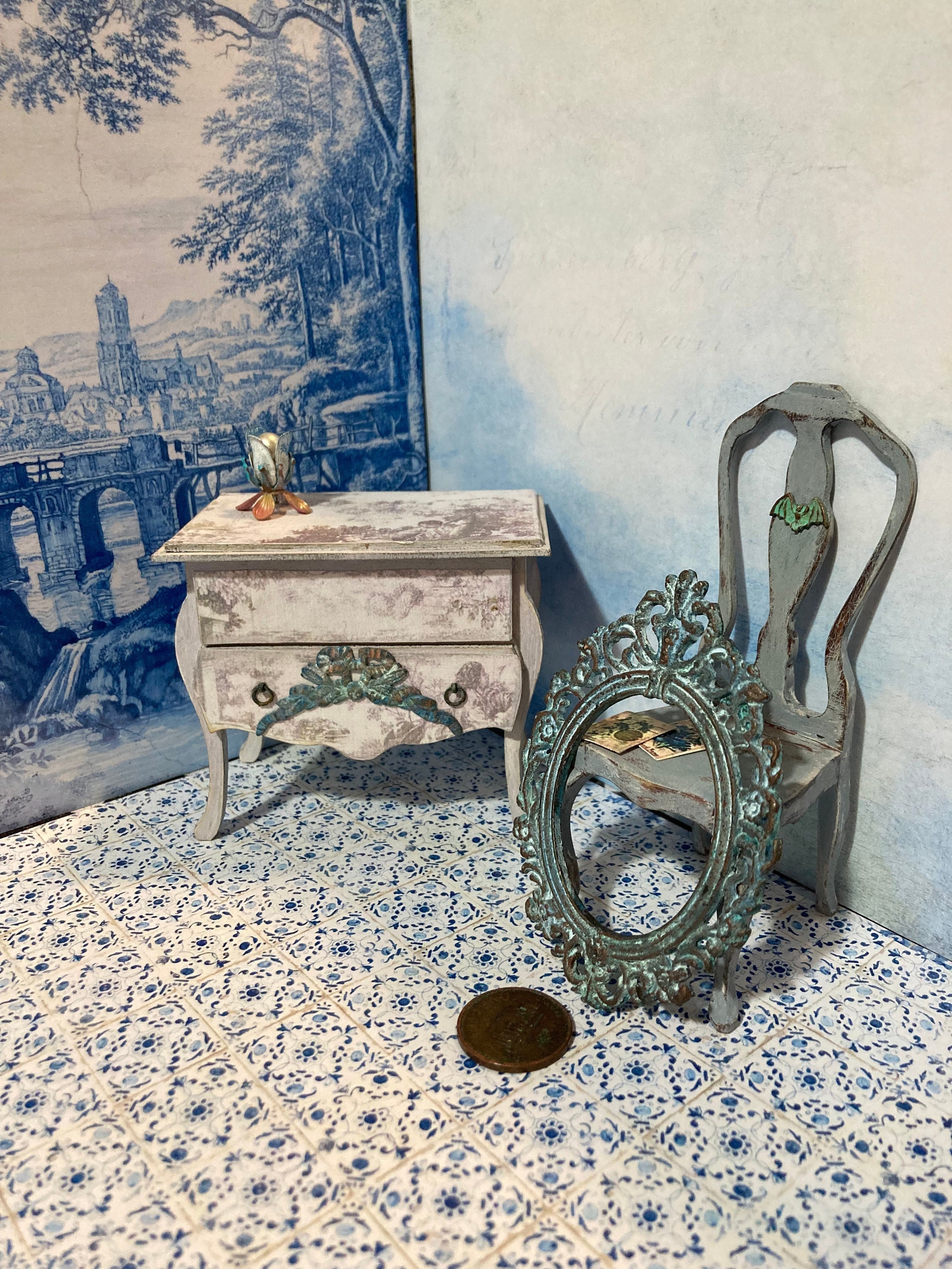 Miniature 1 inch 12 scale doll house picture mirror frame old stamping metal patina antique shop vintage wall painting ornate aged OOAK