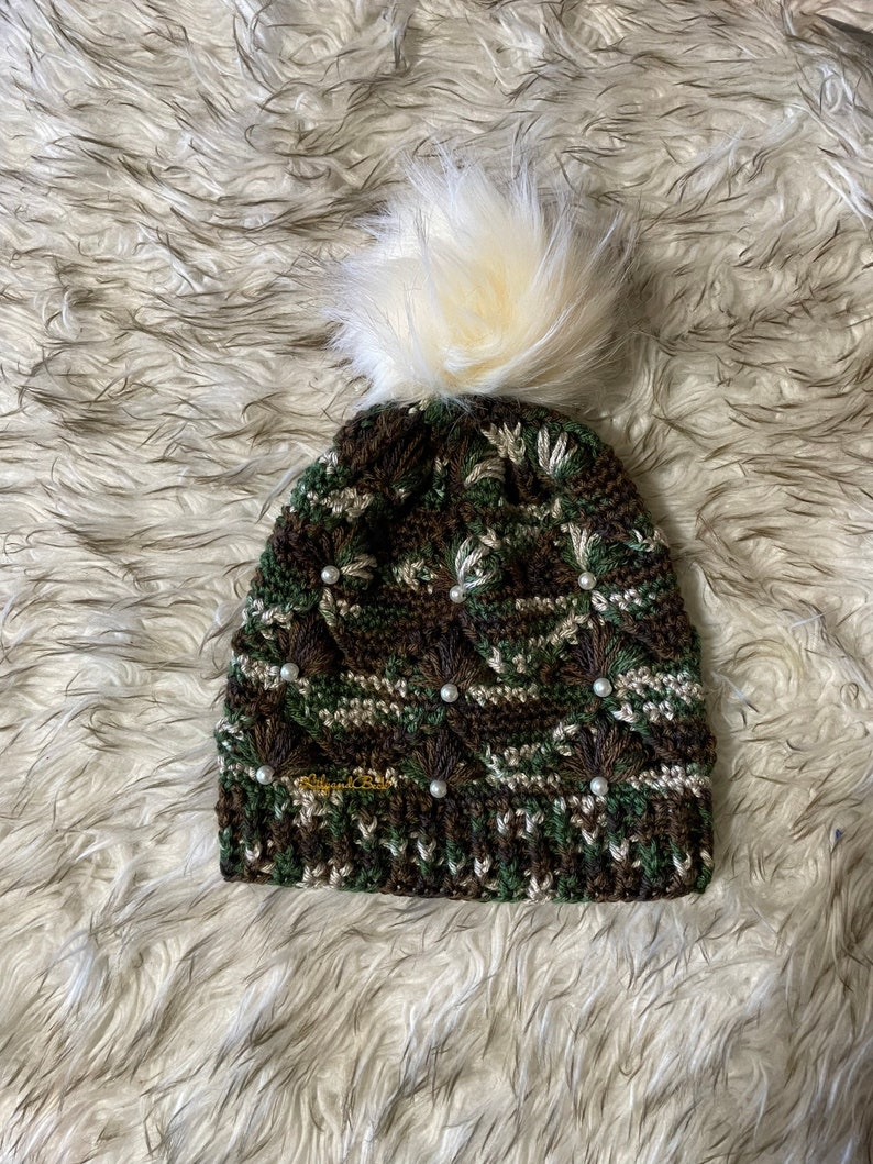 Camo Pearl beanie image 3