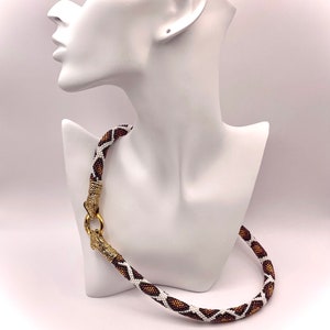 Cream and Bronze Python necklace Bild 2