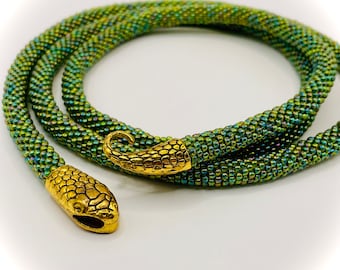 Green snake necklace