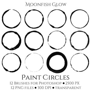 Op de afbeelding: Twaalf zwarte verf cirkel penseel voor Photoshop. Elke penseel is 2500 pixels en 300 DPI. De penseel zijn transparante PNG-bestanden.