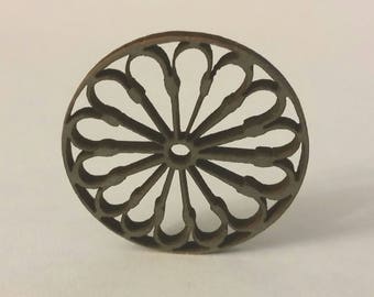 Miniatuur Wagenwielen worden geleverd in 3 maten 1:12 schaal zwart of onafgewerkt hout