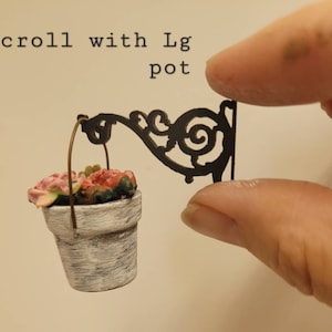 Miniature dollhouse hanging pot holder in wrought iron style 1:12 scale