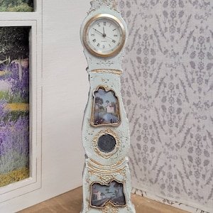 Elegant Gustavian clock 1:12 scale