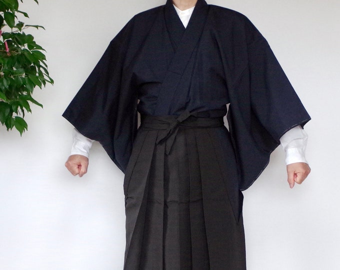 SAMURAI COOL FASHION Mens Kimono & Hakama Set. It is a - Etsy