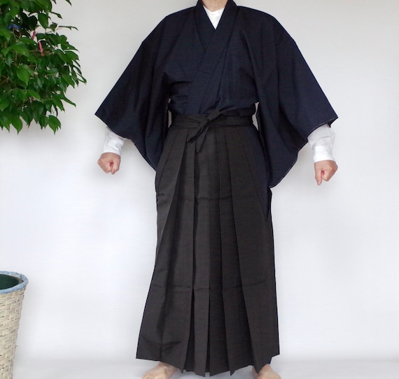 SAMURAI COOL FASHION mens kimono & hakama set. It is a | Etsy
