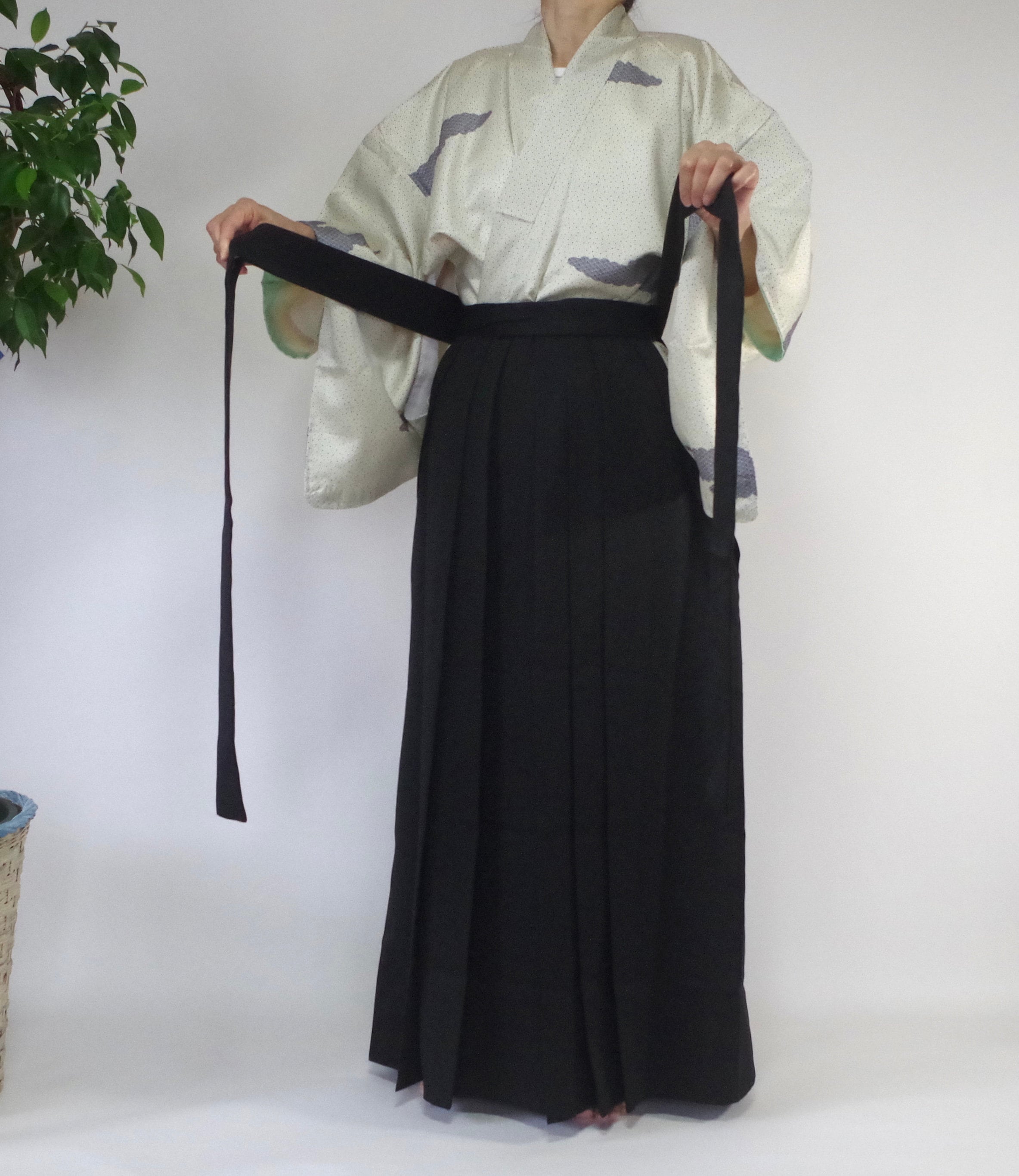 Women's HAKAMA SET It is a feature to be worn easily. | Etsy