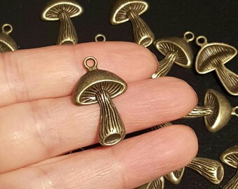 20 PCS mushrooms charms, Wood natural bronze  Charms For Jewelry Making