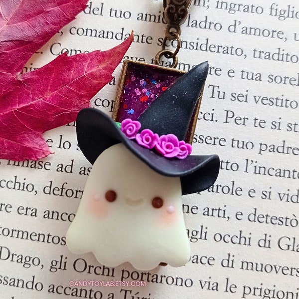 Kawaii ghost ; fimo night glow ; resin open bezel ; handmade cute polymerclay necklace