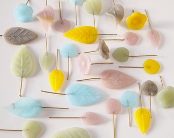 German Matte Glass Flatback closeout #L30-34M 30mm Large Pastel Grape Leaf Bead