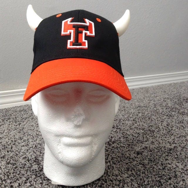 WEIRDO MONSTER HAT 2個セット Monster's University Rival Fear Tech Baseball Hat With Horns