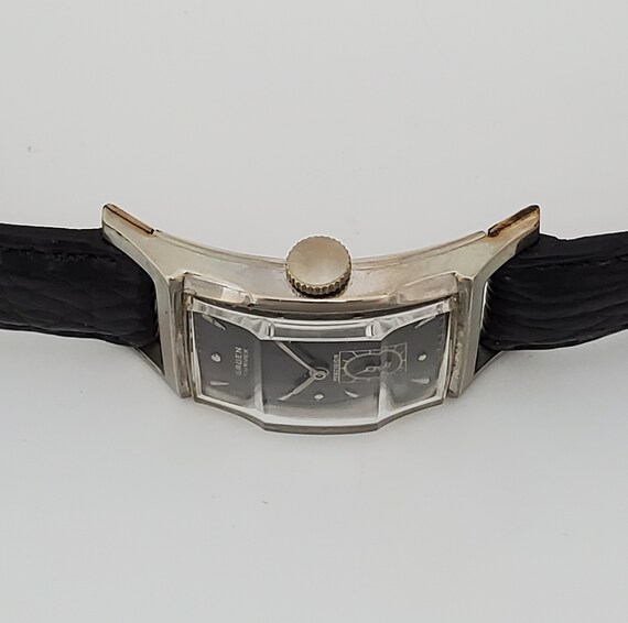 Gruen Curvex Tri-Plane - image 2